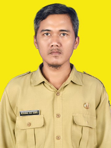 Mukhamad Nur Khamid, S.Pd.